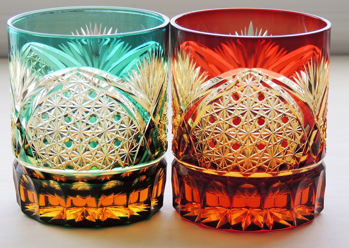 Mirrors, Glassware & Glass Artware