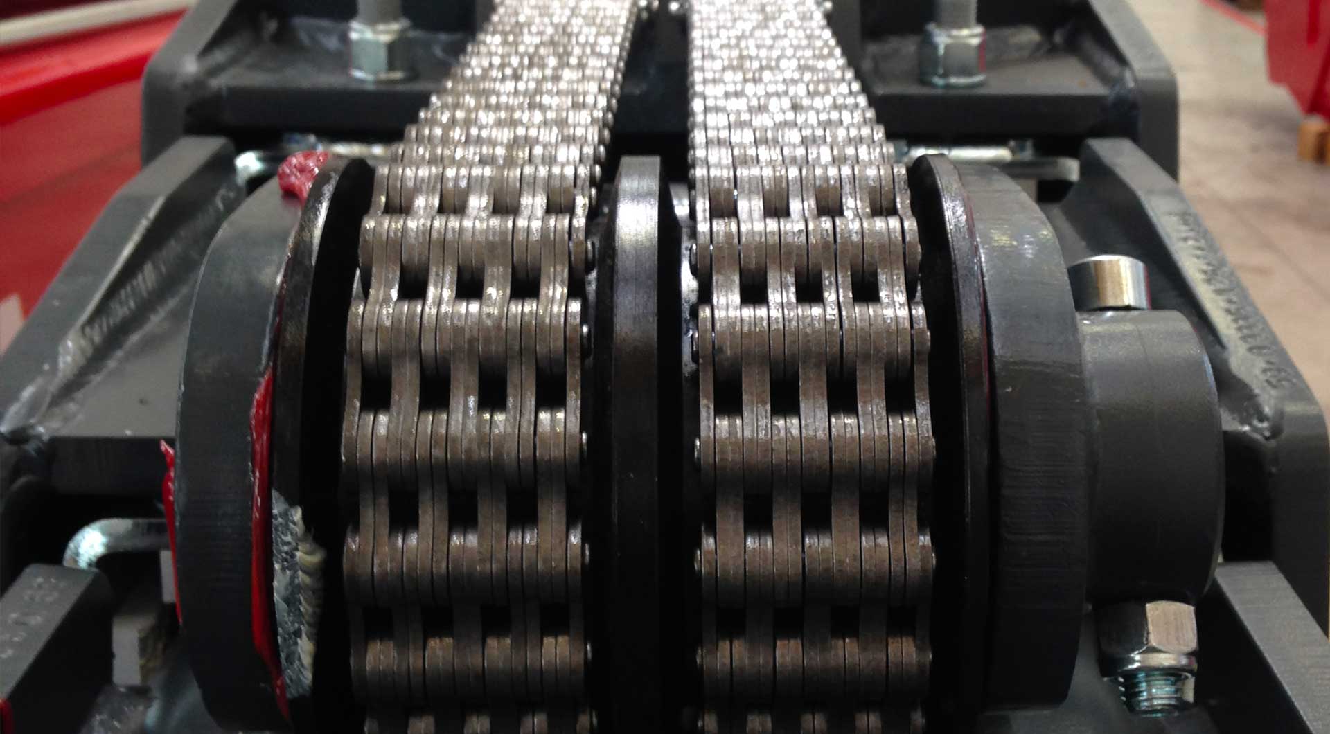 Industrial Chains & Belts